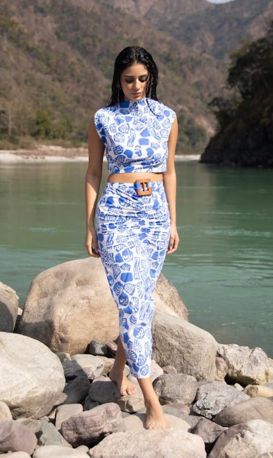 Code White Forme Lycra Skirt, wooden buckle waist with back slit detail - view 3